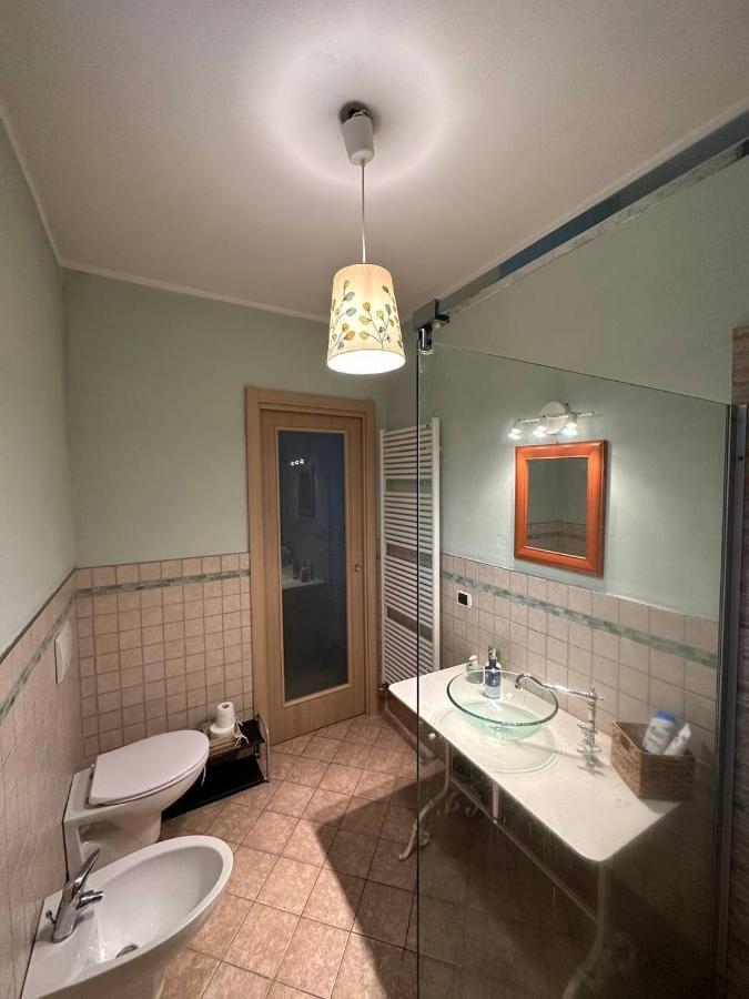 オメーニャCasa Sasso E Legnoアパートメント エクステリア 写真